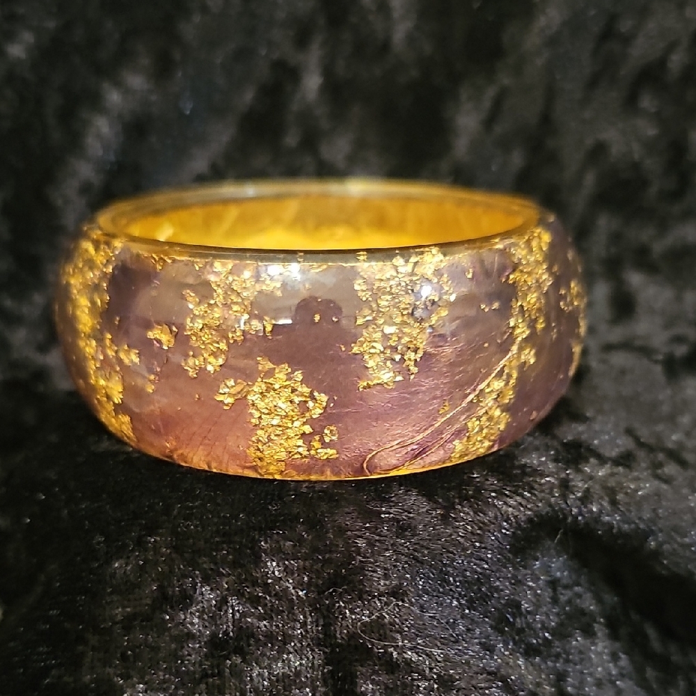 Plum Colored Bangle With Gold Flakes